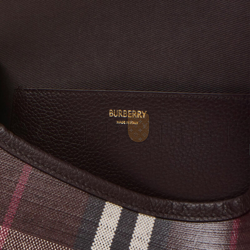 Bv*b*rry highlands crossbody bag 81146431 (24.5*18*8cm)